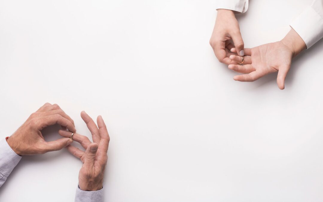 Seguro de vida y divorcio: qué pasa con los beneficiarios al separarse 2026